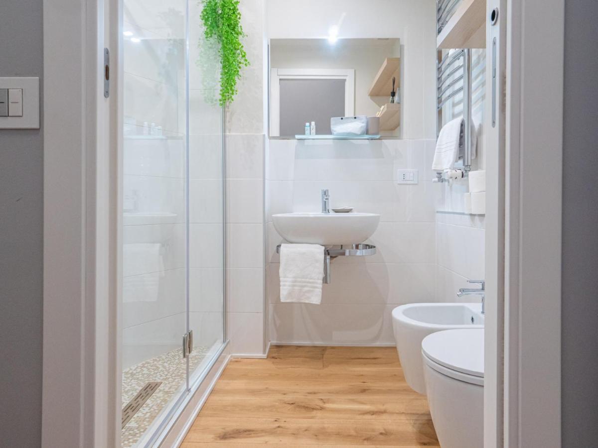The Rent - Lovely Two-bedroom Near Bocconi Apartamento